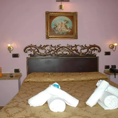 Vibel Hotel 2*